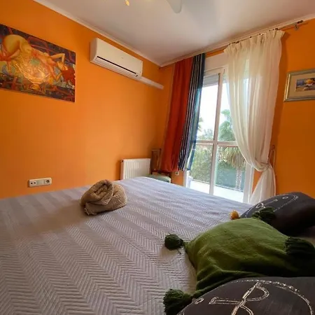 Art Julia Appartement *